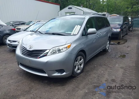 2011 Toyota Sienna Le V6 из США, поврежденный, VIN 5TDKK3DC8BS161317